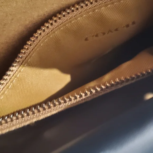 Coach Madison shoulder bag - Picture 10 of 11